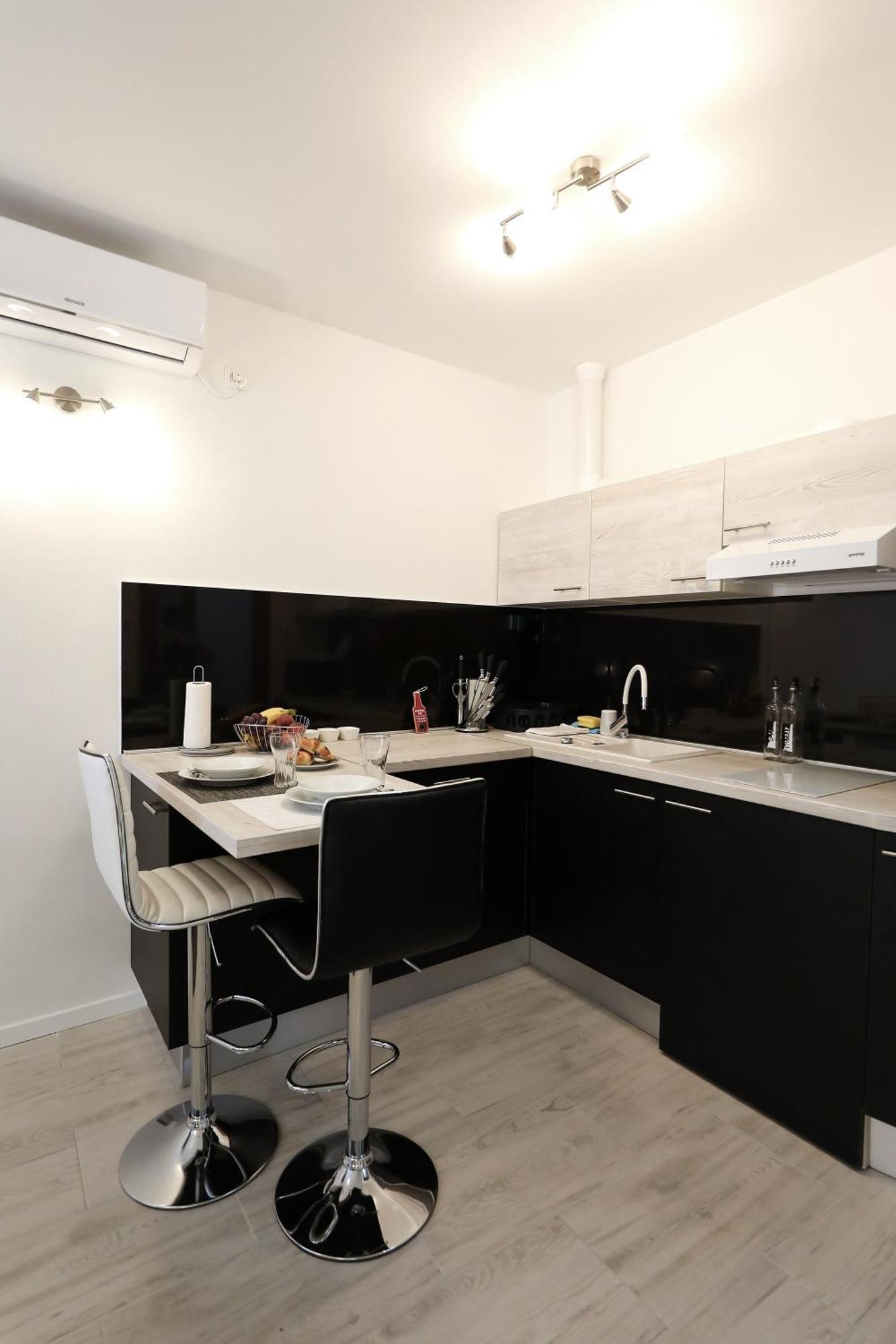 Piccola Pyrotima Apartment Zadar Bagian luar foto